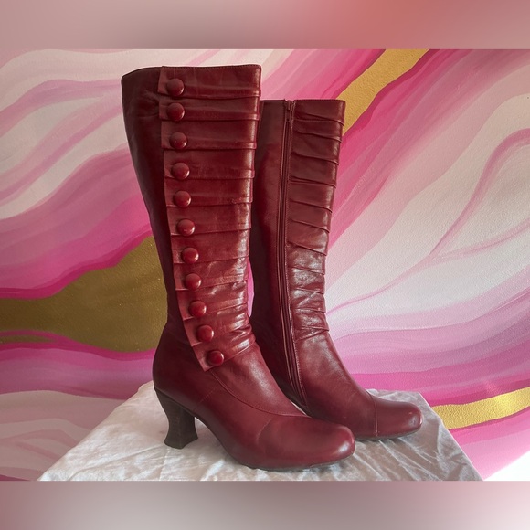 Miz Mooz Shoes - Miz Mooz Deep Red Button Detail Heeled Boots